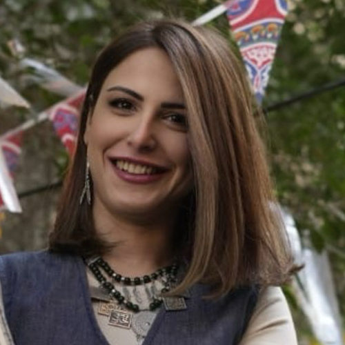 نور عز العرب 